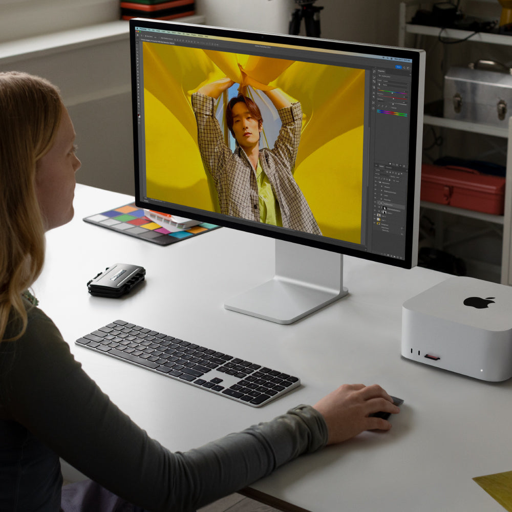 Mac Studio: Chip M2 Max de Apple con CPU de 12 núcleos, GPU de 30 núcleos y Neural Engine de 16 núcleos, 512 GB SSD