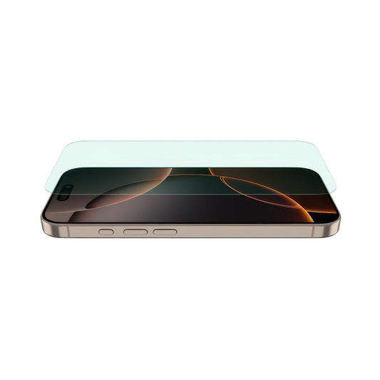 Protector de pantalla Belkin SFP light filter con antimicrobial para iPhone 16 Pro