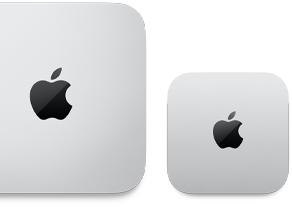 Vista desde arriba de una Mac mini 2024 color plata con el logo de Apple al lado de una Mac mini 2023 color plata con el logo de Apple para mostrar la diferencia en tamaño