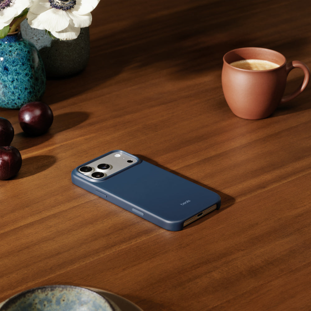 Estuche Beats con magsafe y control de cámara para iPhone 17 Pro Max - Azul